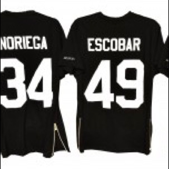 Black NORIEGA Tshirt with zippers - Picture 3 of 3